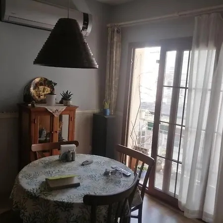 Apartman Have A Warm In The Center Of Alsancak *