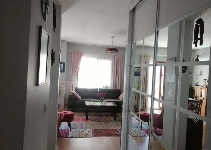Have A Warm In The Center Of Alsancak Daire İzmir