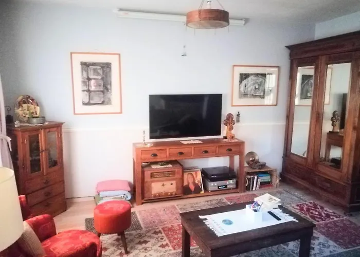 Have A Warm In The Center Of Alsancak * איזמיר