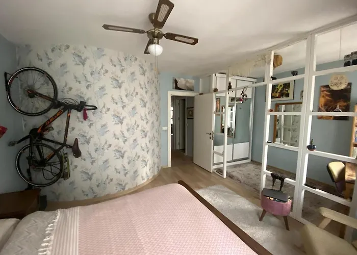 Appartement Have A Warm In The Center Of Alsancak