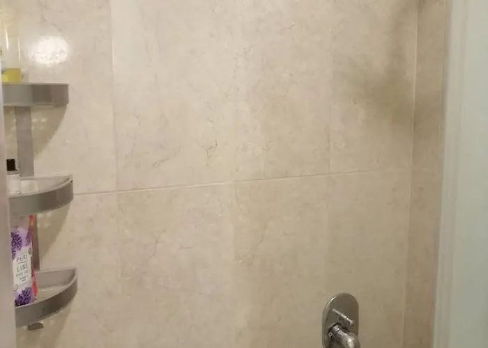 Have A Warm In The Center Of Alsancak דירה *